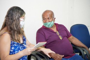 Joaquim da Silva, o Buda, presidente do Sindicato dos Rodoviários de Nova Iguaçu, prestigia a sessão