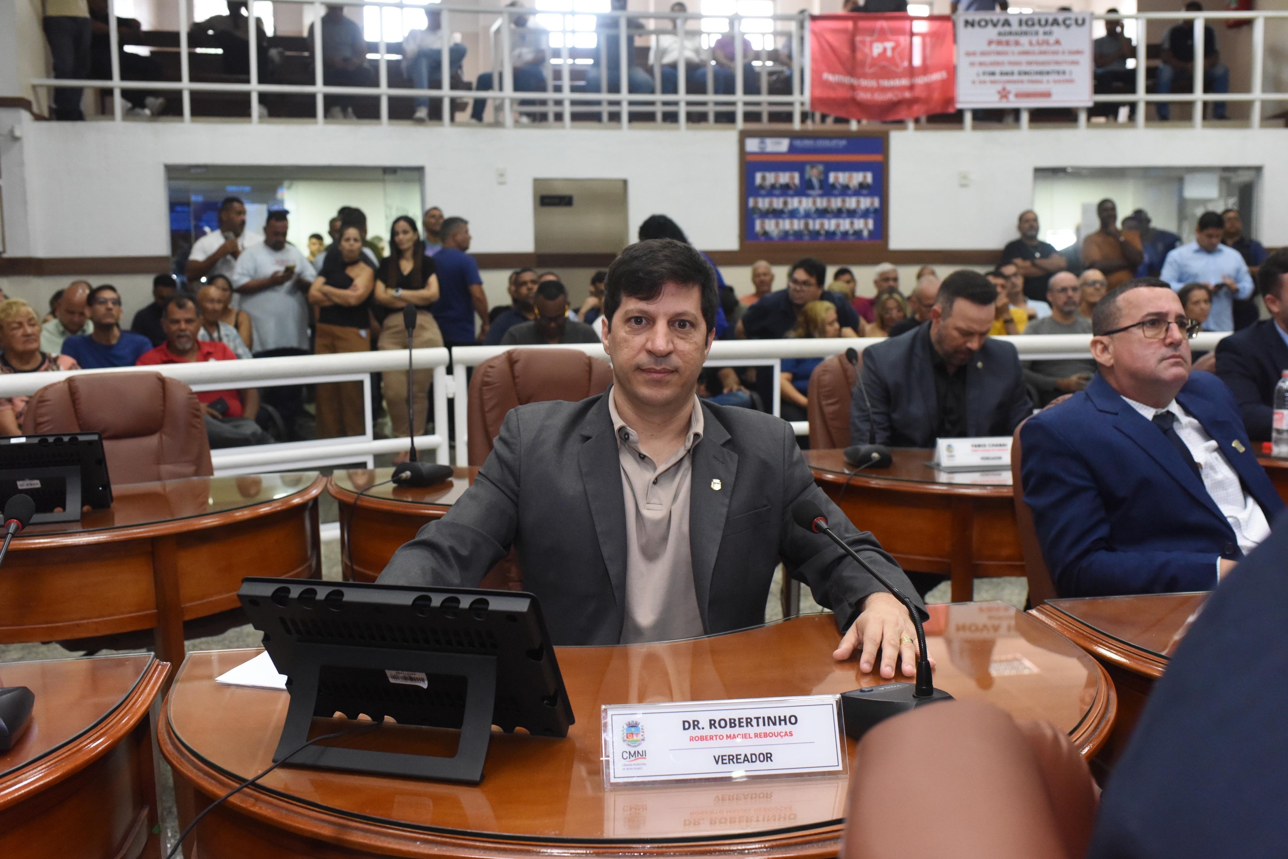 Vereador Dr. Robertinho concedeu o título de Utilidade Pública à Instituição Filantrópica Lótus