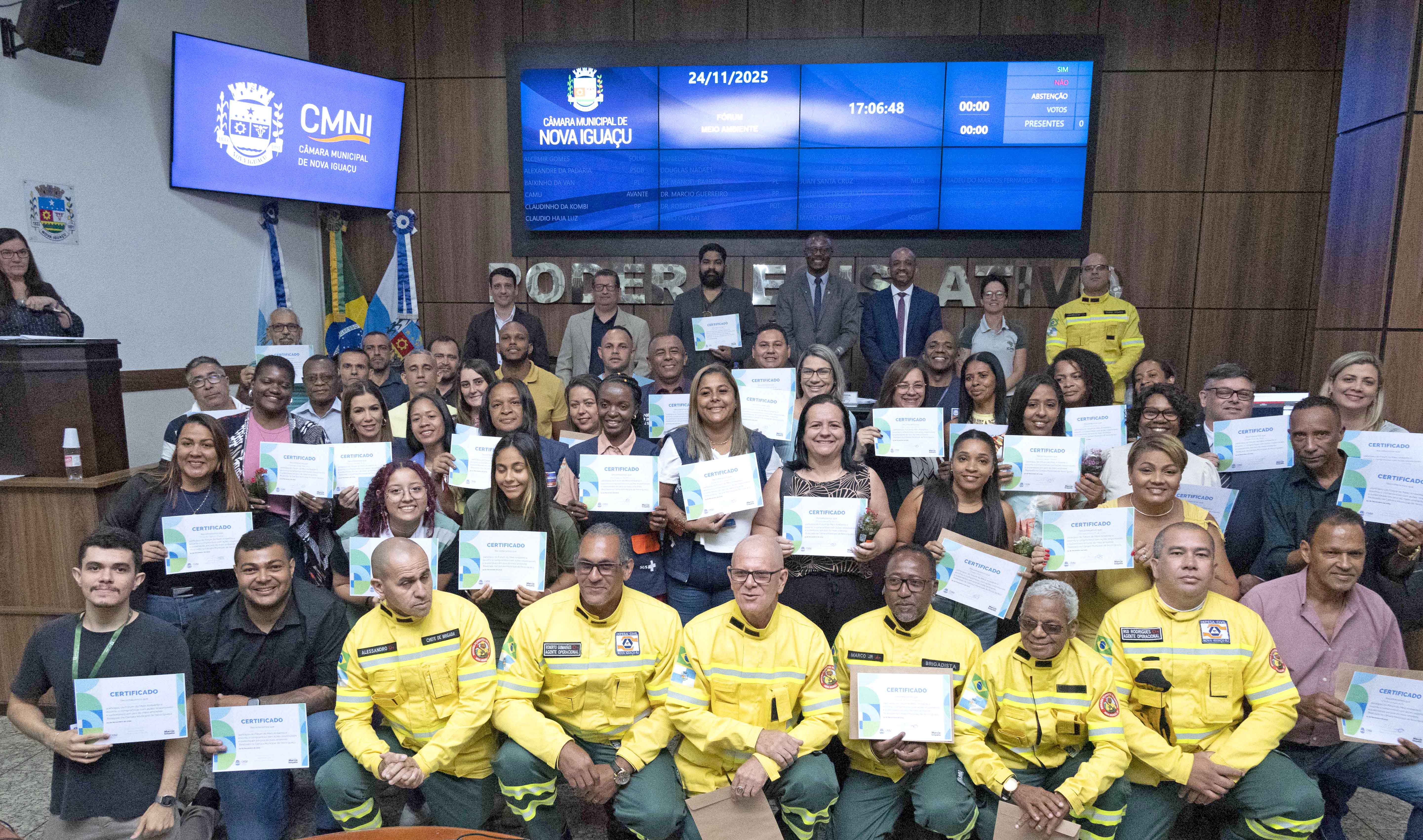 Todos os participantes do fórum receberam certificados