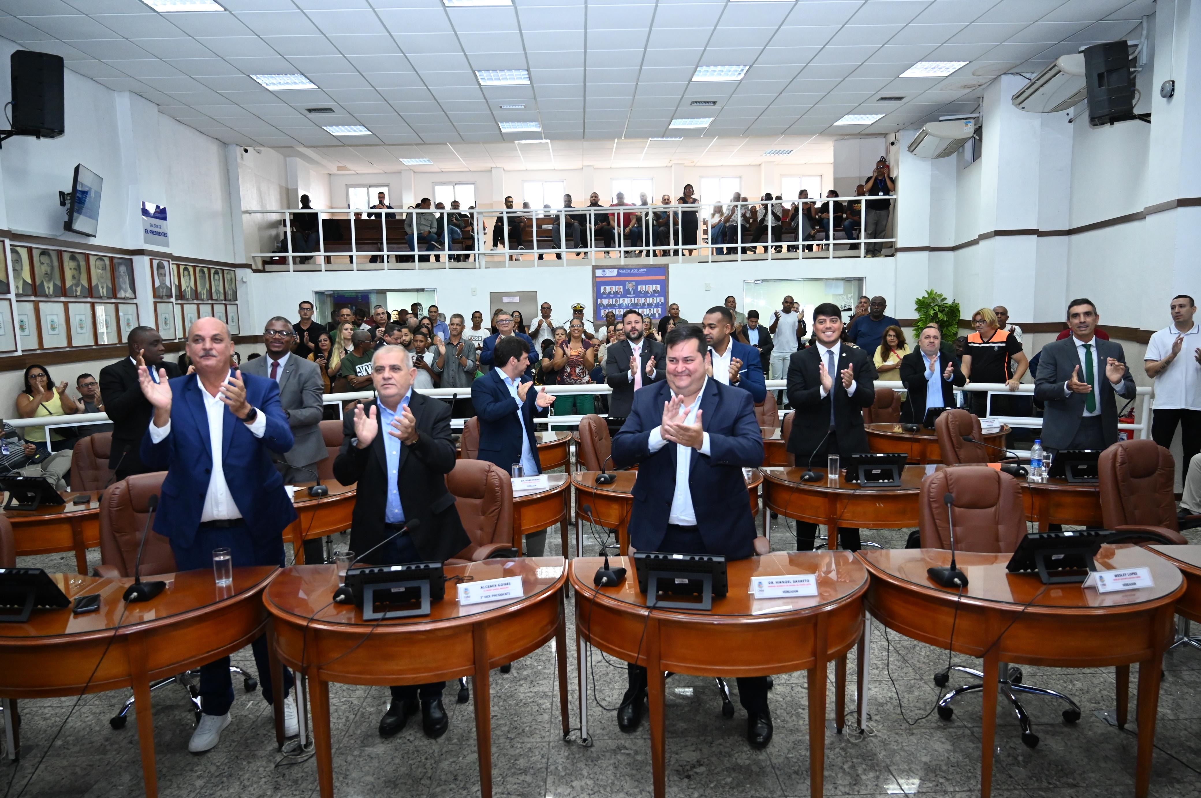 O aniversário do presidente foi lembrado pelos vereadores e público presente
