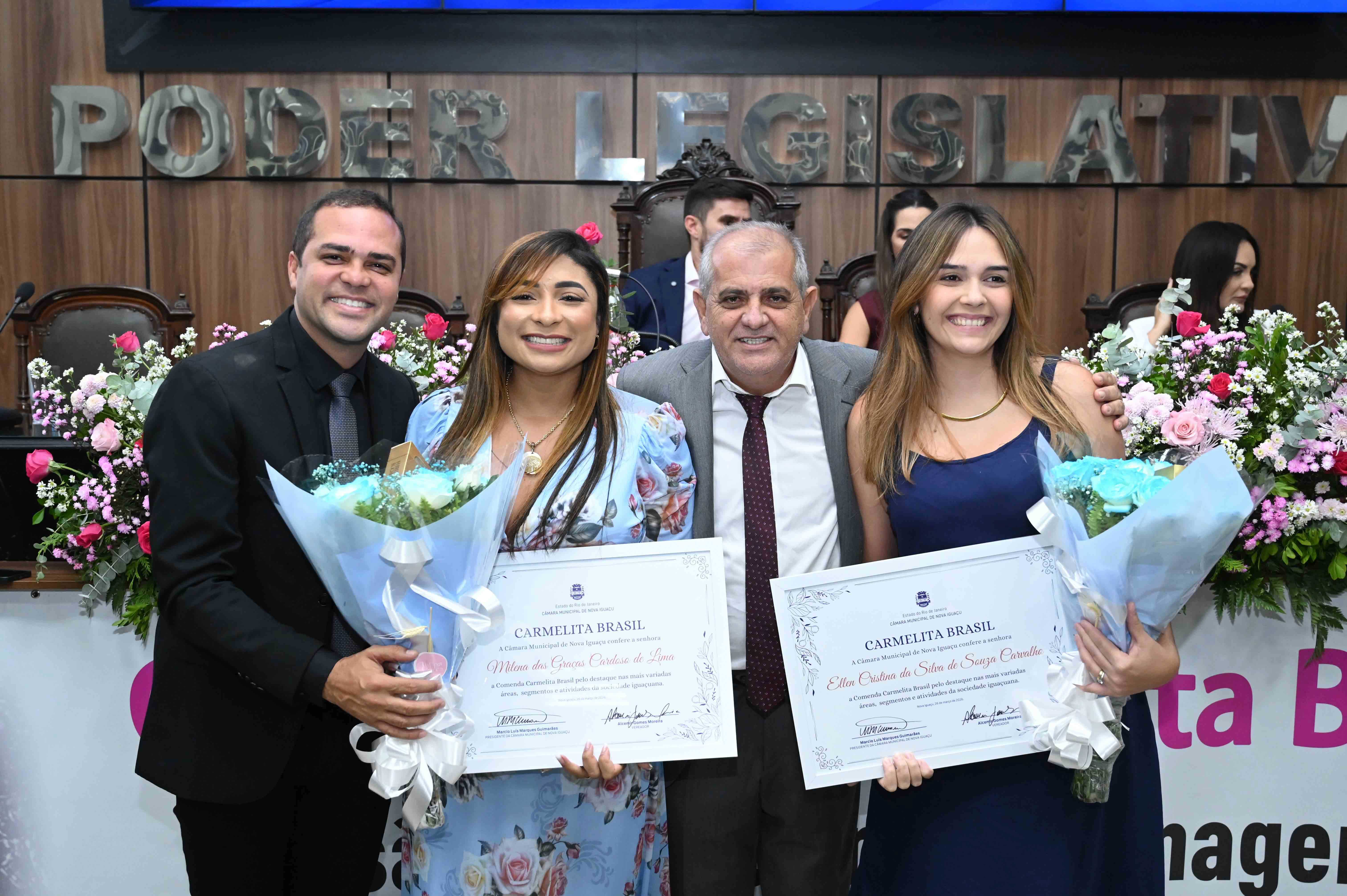 Felipinho e ver Alcemir com as homenagedas Milena das Graças e Ellen Cristina