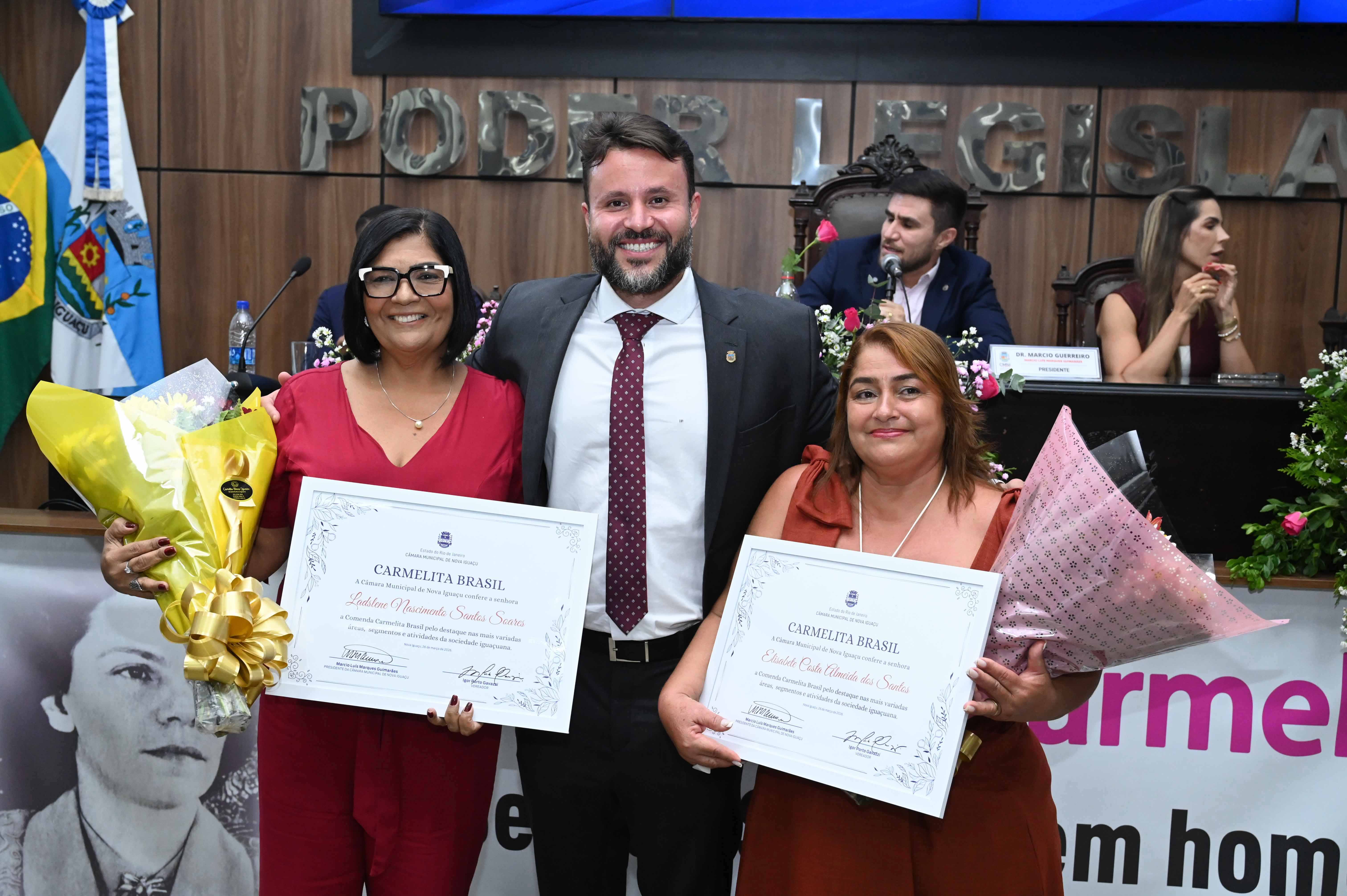 Apóstola Ladslene Santos, Elisabete Costa e o ver Igor Porto